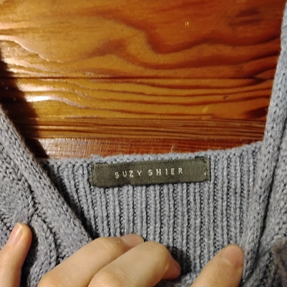 Size XS Knit Tank - Picture 3 of 3